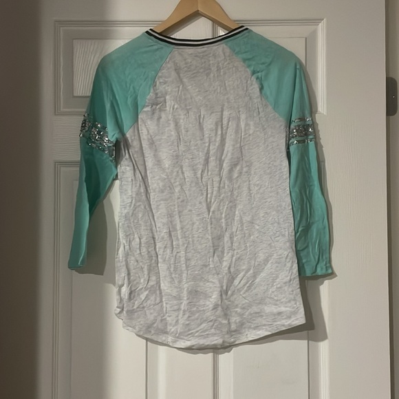 VS Pink sequin quarter sleeve collegiate top - Picture 4 of 5